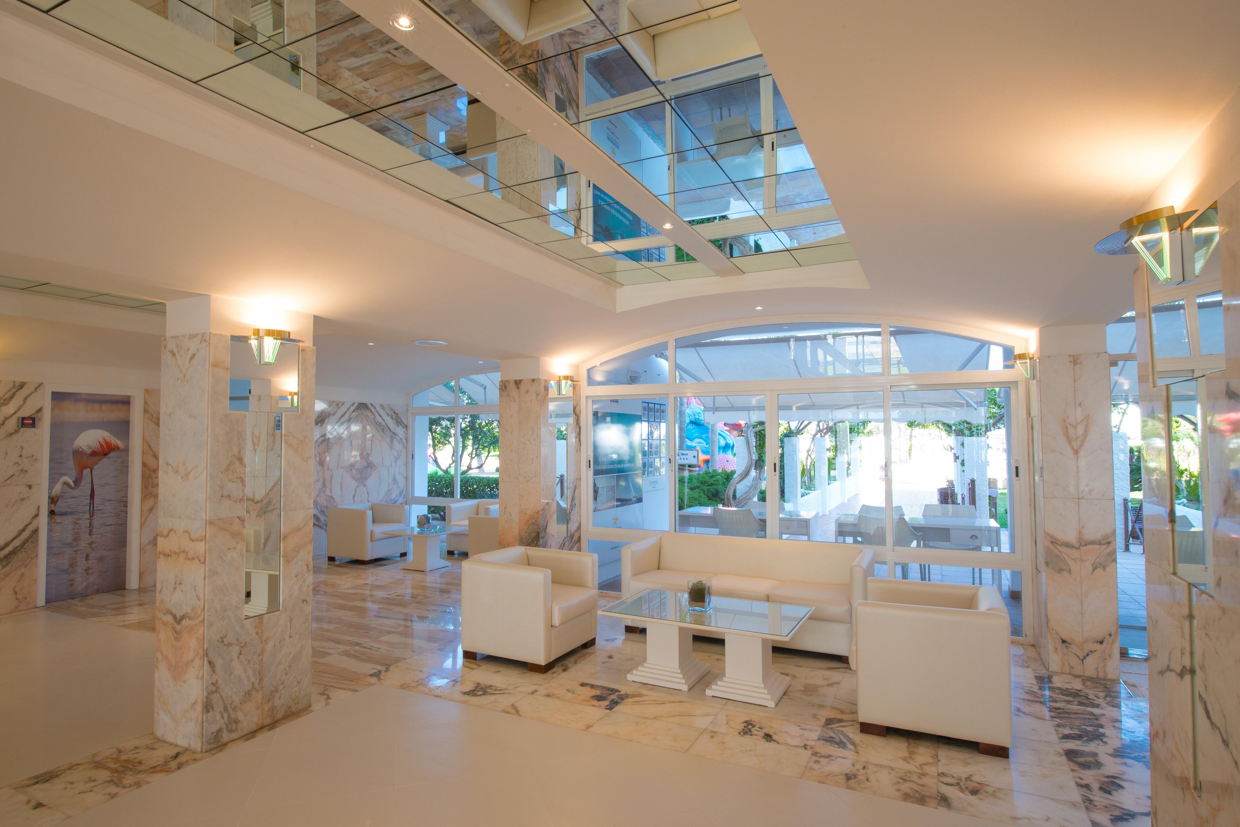 Iberostar Waves Ciudad Blanca Hotel Alcudia  Ngoại thất bức ảnh