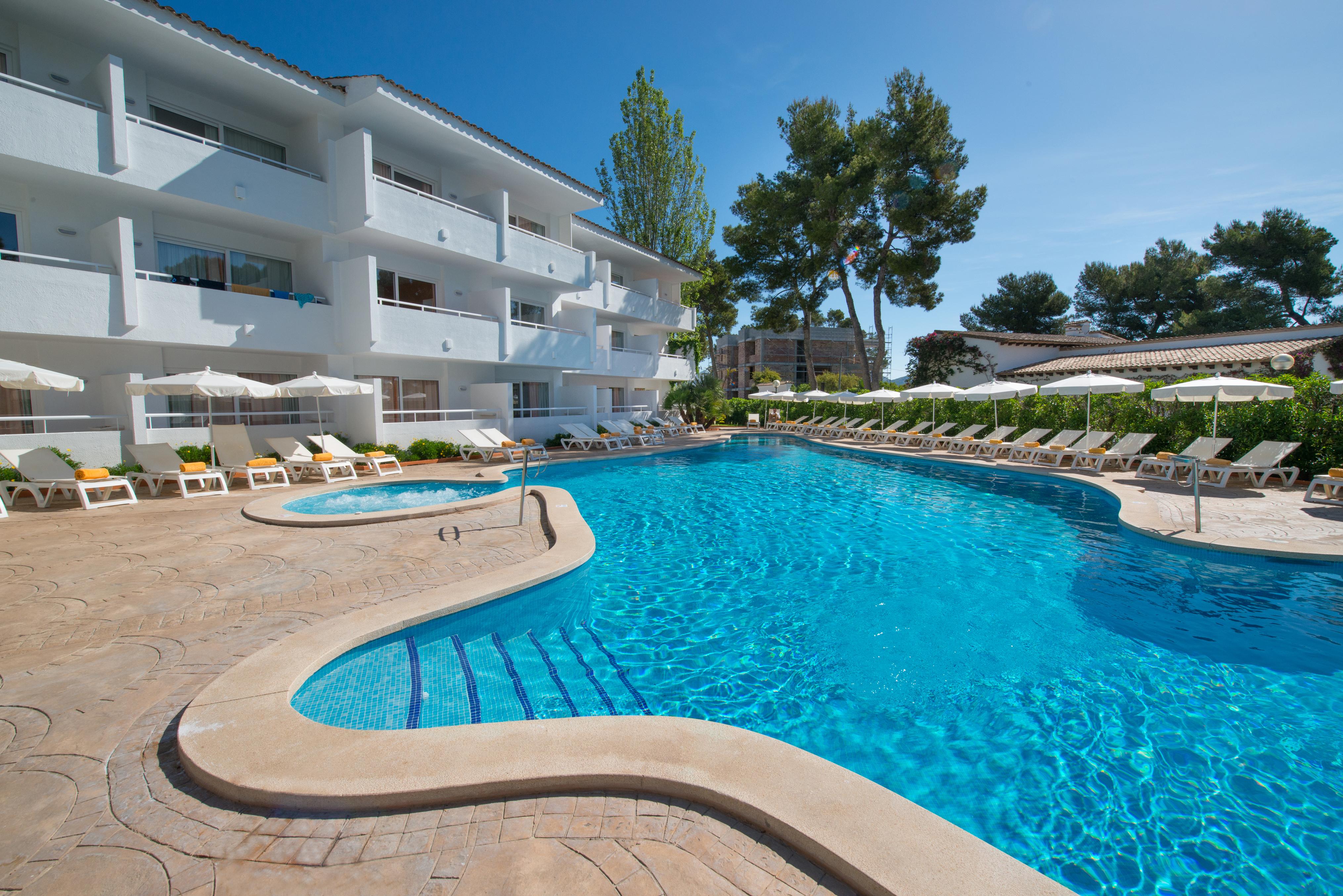 Iberostar Waves Ciudad Blanca Hotel Alcudia  Ngoại thất bức ảnh