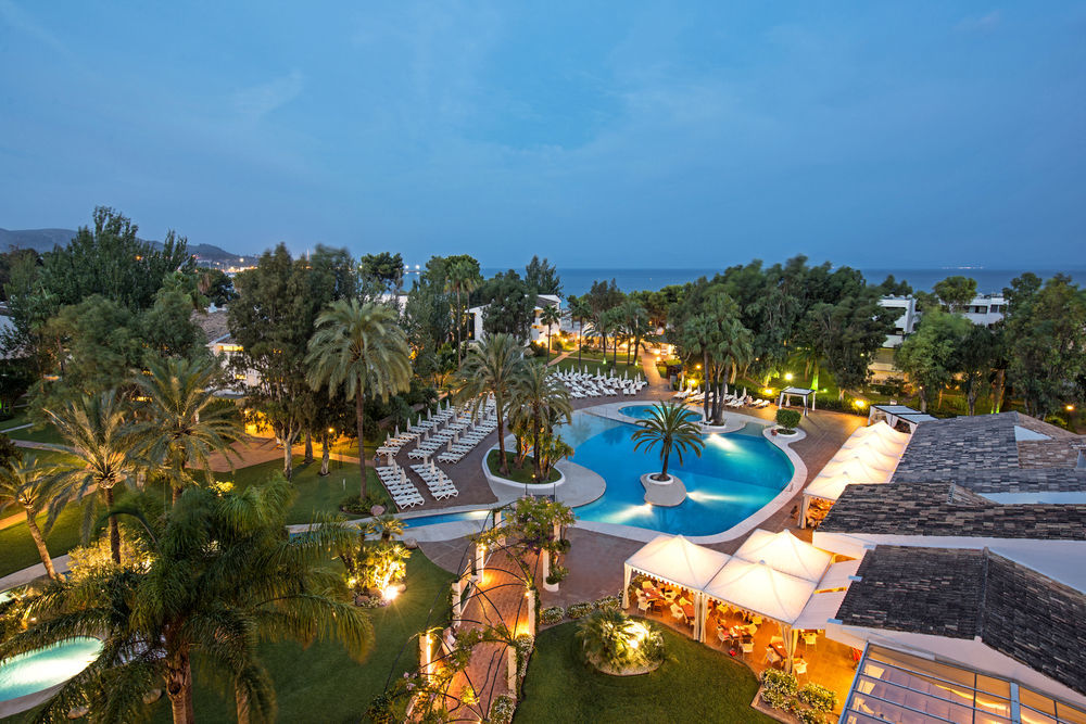 Iberostar Waves Ciudad Blanca Hotel Alcudia  Ngoại thất bức ảnh