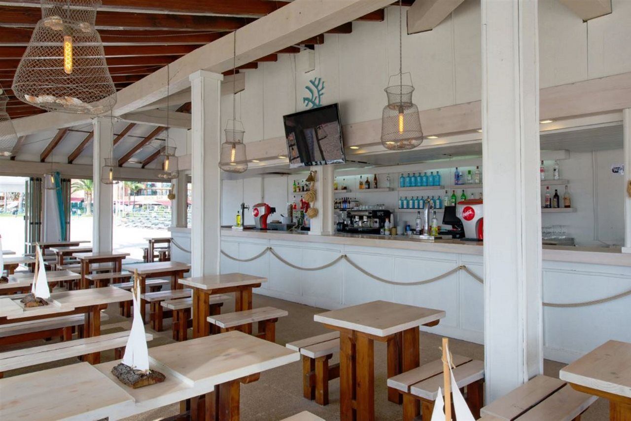 Iberostar Waves Ciudad Blanca Hotel Alcudia  Ngoại thất bức ảnh